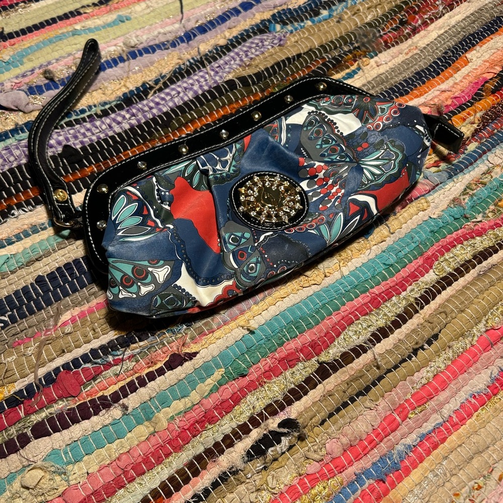 Baby Phat Patterned Clutch with Black Trim✨ - Picture 2 of 4